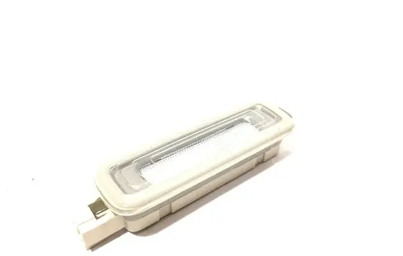 Audi Q2 - Front seat light 4M0947105