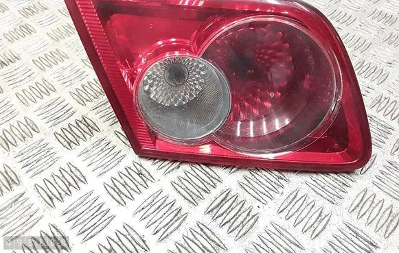 Mazda 6 Tailgate rear/tail lights 2tz950200