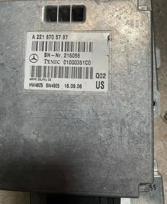 Mercedes-Benz S AMG W221 Seat control module A2218705787 01000351C0 216056