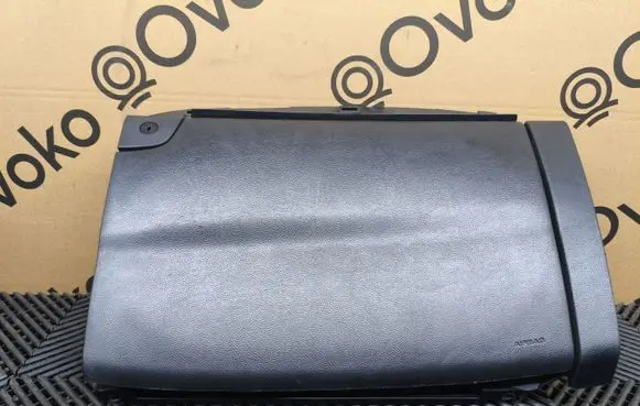 Ford Edge II Glove box set F0RDCD539