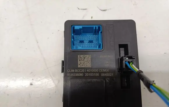 Peugeot 2008 II Climate control unit 9836236080