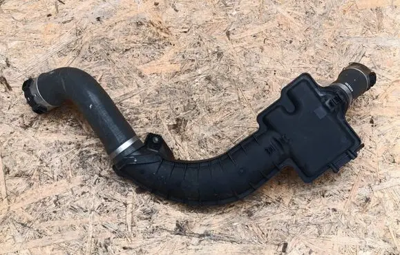 Intercooler hose/pipe
