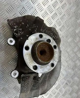 BMW 7 E65 E66 Front wheel hub spindle knuckle