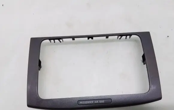 Volkswagen PASSAT B6 Radio/GPS head unit trim 3C0858069M