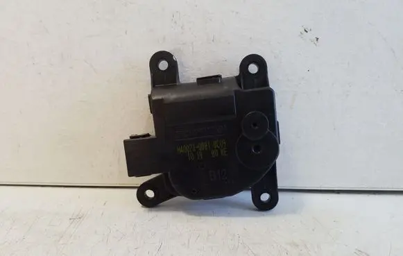 KIA Stonic Air flap motor/actuator H400730881