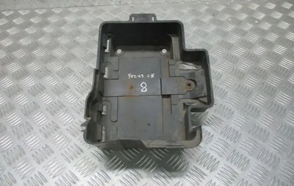 Ford Focus Battery box tray 