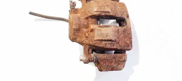 Mercedes-Benz C W203 Front brake caliper