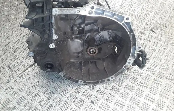 Peugeot 208 I Manual 5 speed gearbox 20CR15