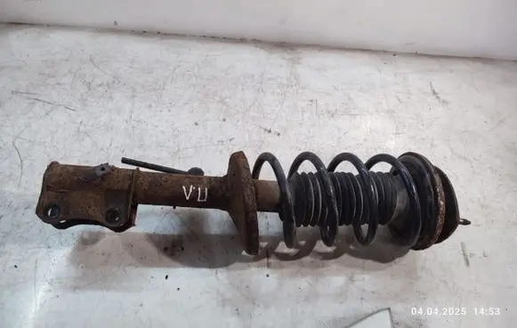 Front shock absorber with coil spring