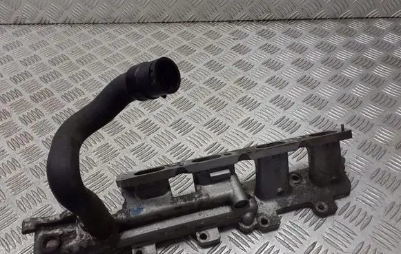 Opel Meriva A Intake manifold 90400224