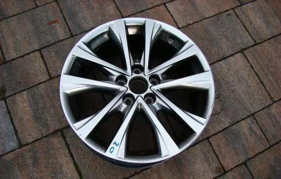 Lexus NX R18 alloy rim 