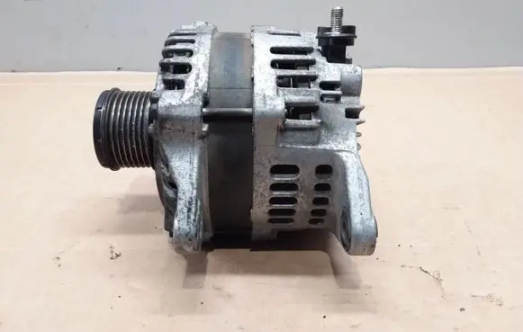 Subaru Outback Generator/alternator 23700AA660 A3TX0781
