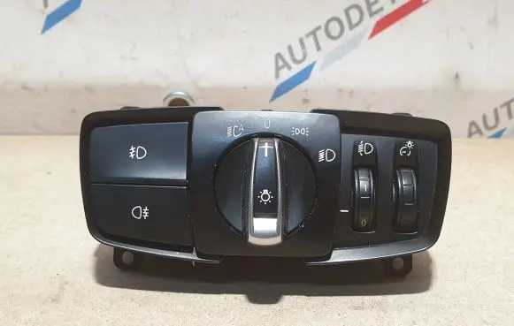 BMW 2 F46 Light switch 9865814 5A25465 61319865814
