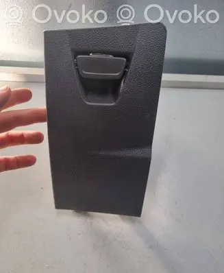 Ford Focus Glove box 
