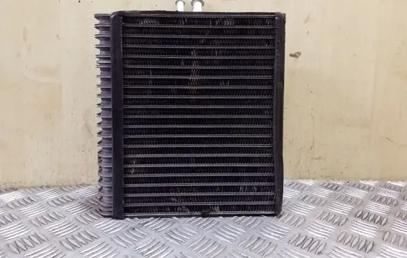 Air conditioning (A/C) radiator (interior)