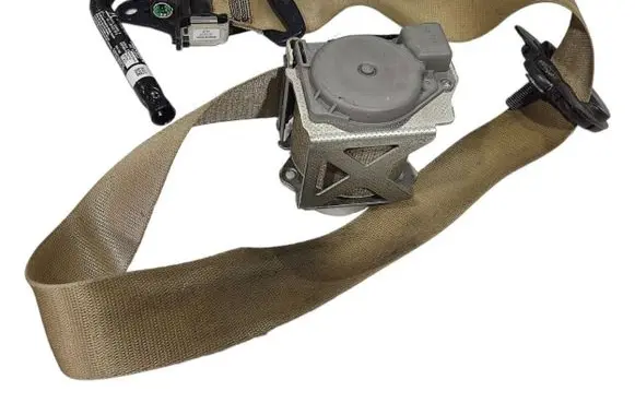 BMW X5 E70 Front seatbelt 7171170 305537999J38 305537900