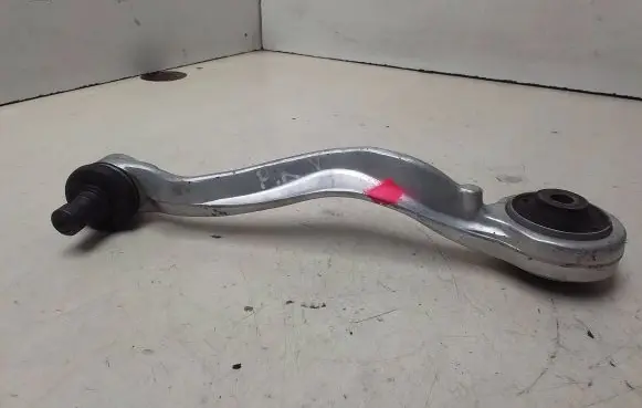 Front lower control arm/wishbone