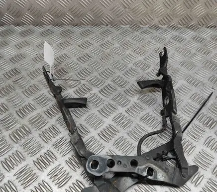 BMW X3 E83 Engine bonnet/hood hinges 3411448 3411447