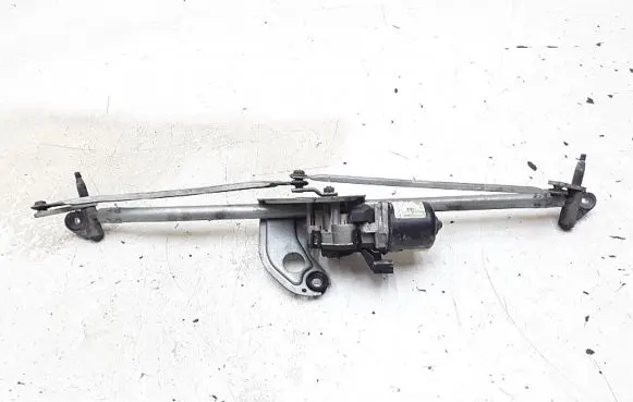 Mini Cooper Coupe R58 Front wiper linkage 53555304