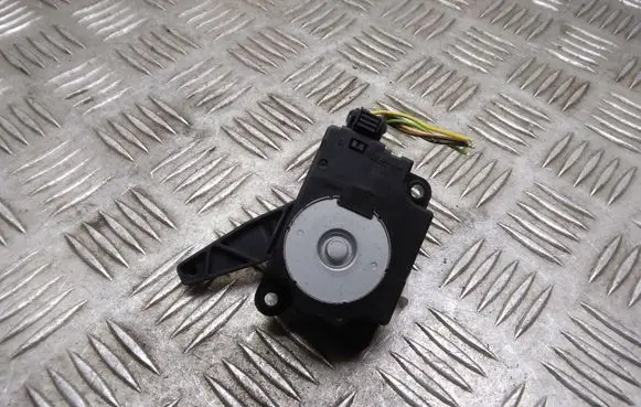 Peugeot 207 Air flap motor/actuator T1006419G
