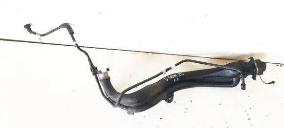 Suzuki SX4 S-Cross Fuel tank filler neck pipe YFG358699 0650K9 20230531