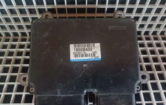 Mitsubishi Lancer X Engine control unit/module 1860B403 E6T78271H1