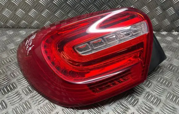 Rear/tail lights