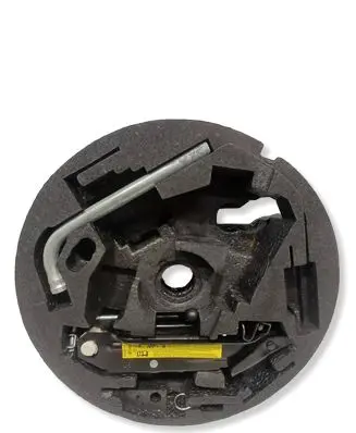 Volkswagen Golf VI Tool set 8P0012109 1K0011031J 4D0012219A