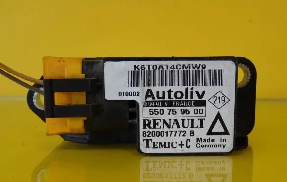 Renault Laguna I Airbag deployment crash/impact sensor 8200017772B
