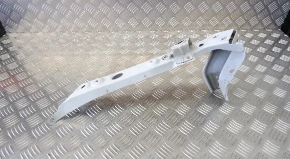 Nissan Qashqai Top upper radiator support slam panel