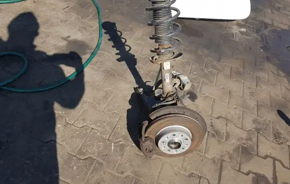 Audi A3 S3 8P Front wheel hub spindle knuckle