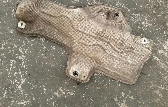 Skoda Octavia Mk3 (5E) Heat shield in engine bay 
