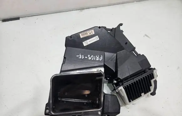 Toyota Prius (XW30) Head up display screen 8310847020