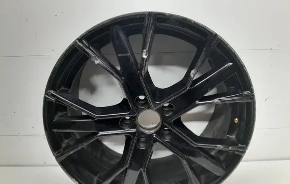 Volkswagen PASSAT B8 R18 alloy rim KBA52687