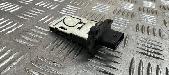 BMW 3 F30 F35 F31 Mass air flow meter 13628570107 1362857010702 8570107