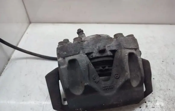 Mercedes-Benz CLS C218 X218 Front brake caliper