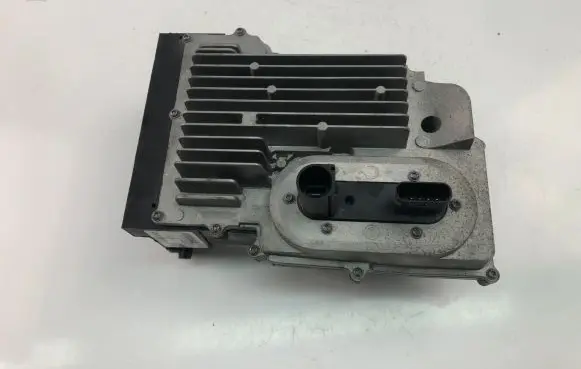 Volvo S90, V90 Fuse module 32300277