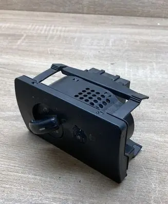 Ford Mondeo Mk III Light switch 1S7T13A024BB