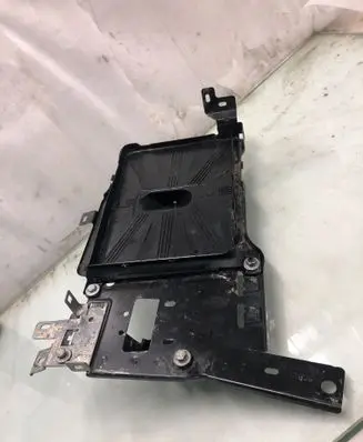 Citroen Berlingo Battery tray 7501948001