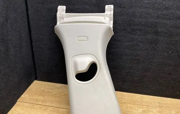 Jaguar F-Pace (B) pillar trim (top) HK8324397A HK8324397B