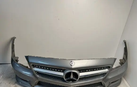 Mercedes-Benz CLS C218 X218 Front bumper