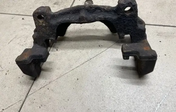Volvo V60 Front brake caliper
