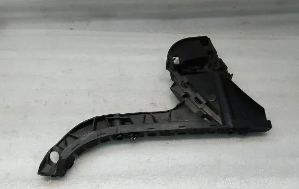 Volvo XC70 Rear bumper mounting bracket 30678704