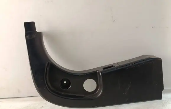 BMW 5 E60 E61 Foot area side trim 7025029 2339910G