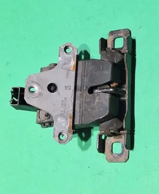 Ford Mondeo MK IV Loading door lock