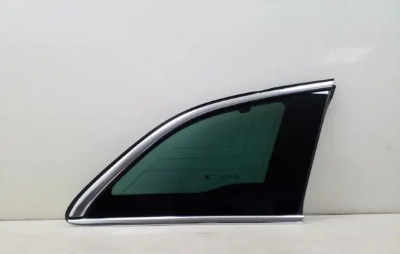 Opel Insignia A Rear side window 13237827