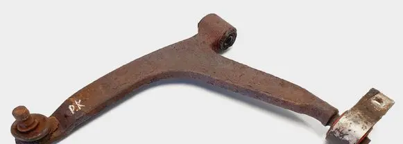 Citroen Xsara Picasso Front lower control arm/wishbone