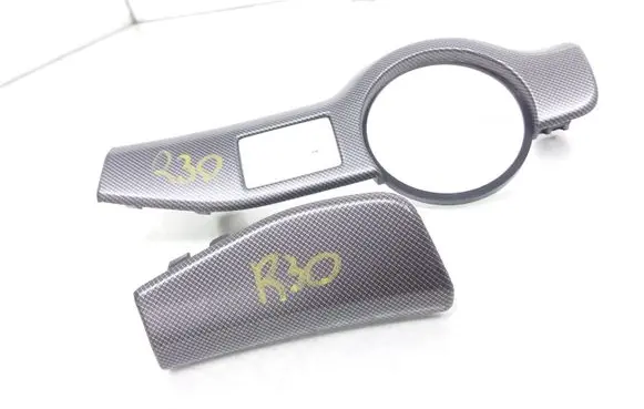 Dashboard glove box trim