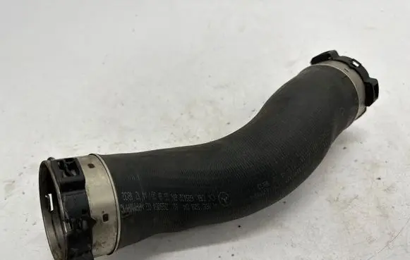 Mercedes-Benz ML W166 Intercooler hose/pipe A1665280482