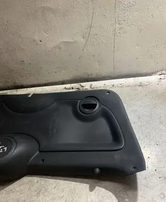 Mini One - Cooper R50 - 53 Tailgate trim